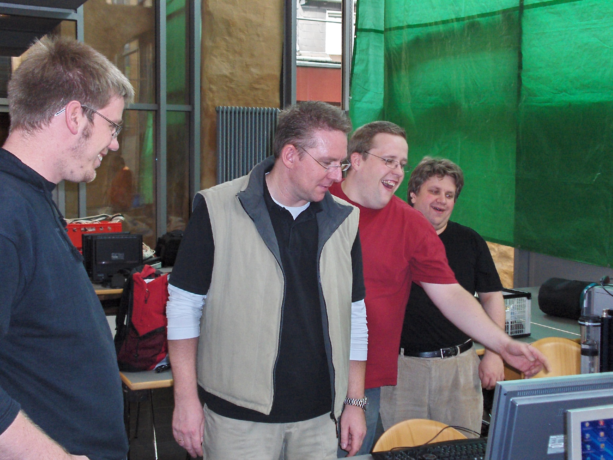 CKV_Friends_IV172.JPG>