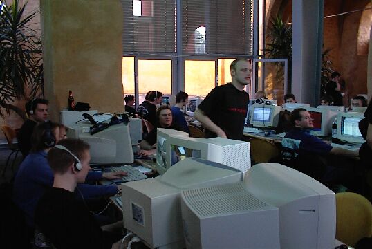ckv_and_friends_lan026.jpg>