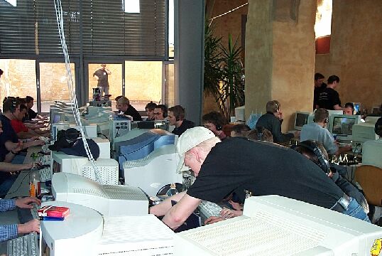 ckv_and_friends_lan036.jpg>